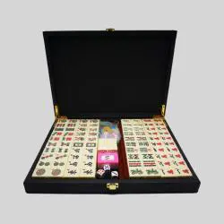 American Mahjong Set - Black Leather Case, 4 Putters