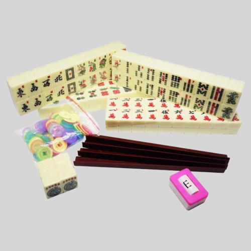 American Mahjong Set - Black Leather Case, 4 Putters