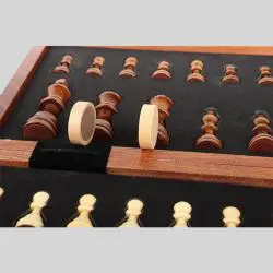Handmade Magnetic Chess Set with Queens
